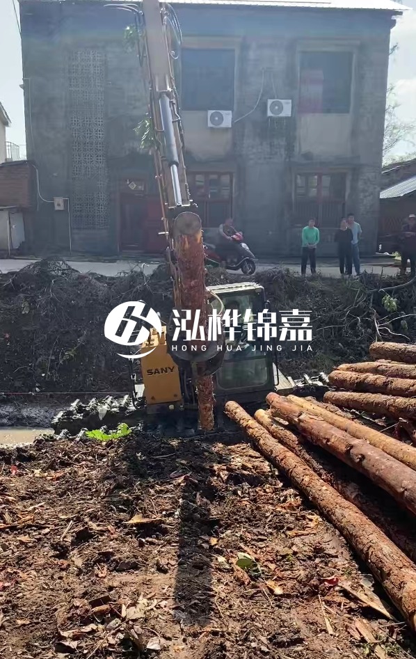 南昌河道清淤專業(yè)施工-履帶式挖機清理河道更方便嗎？