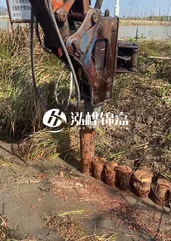松木樁施工雙排支護(hù)樁和單排支護(hù)樁的區(qū)別？什么時候采用雙排？